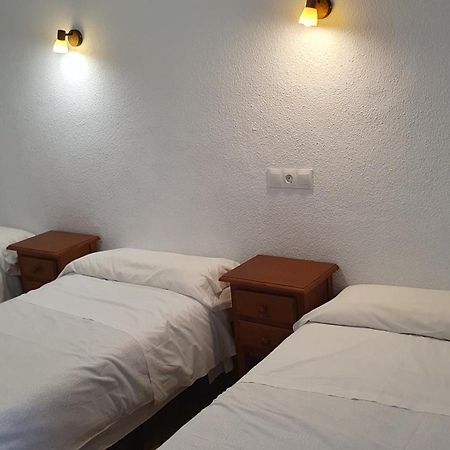 Hostal Ginebra -Madrid Centro Gran Via Sol- Extérieur photo